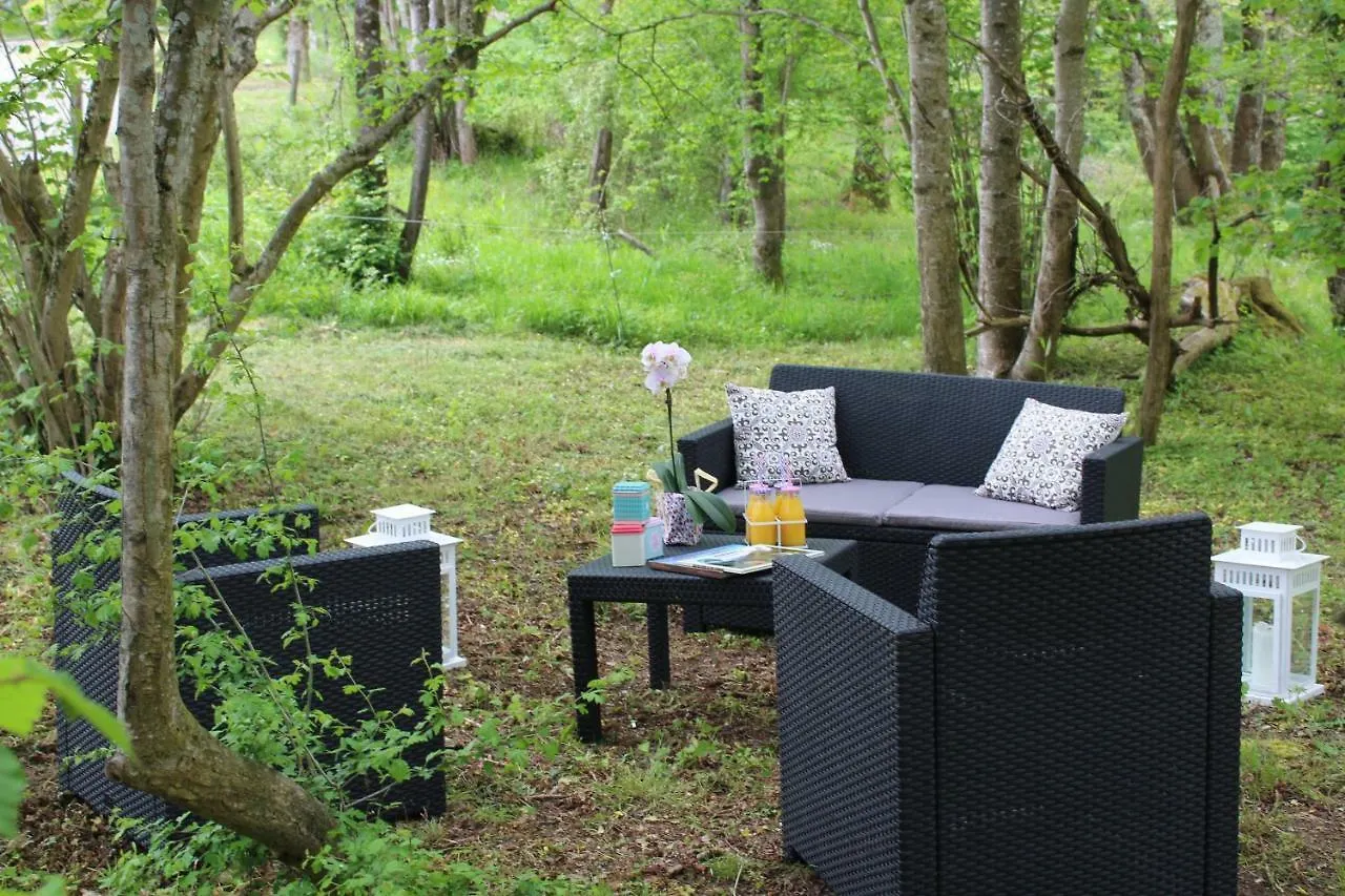 Du Cote De Lacoume Anla Bed & Breakfast
